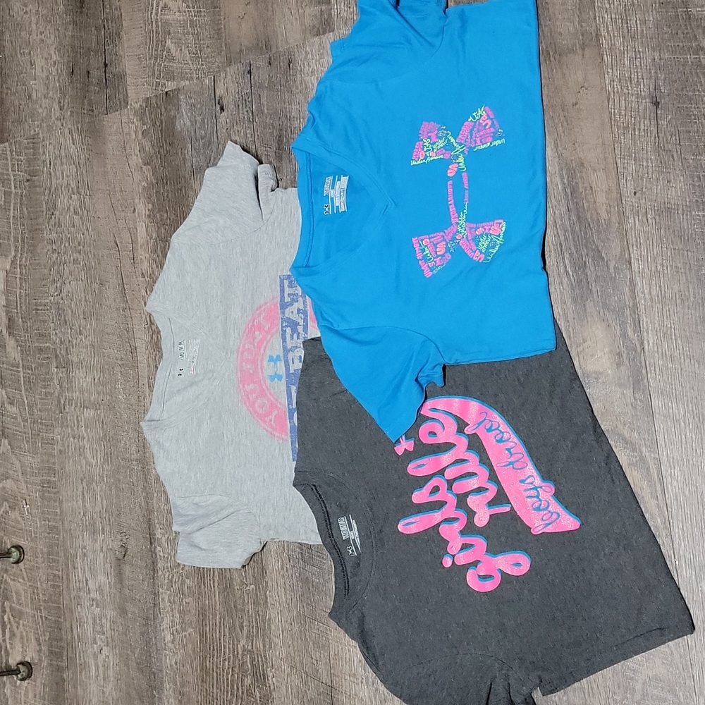 Girls Under Armour 3 T-Shirt Bundle Girls YM